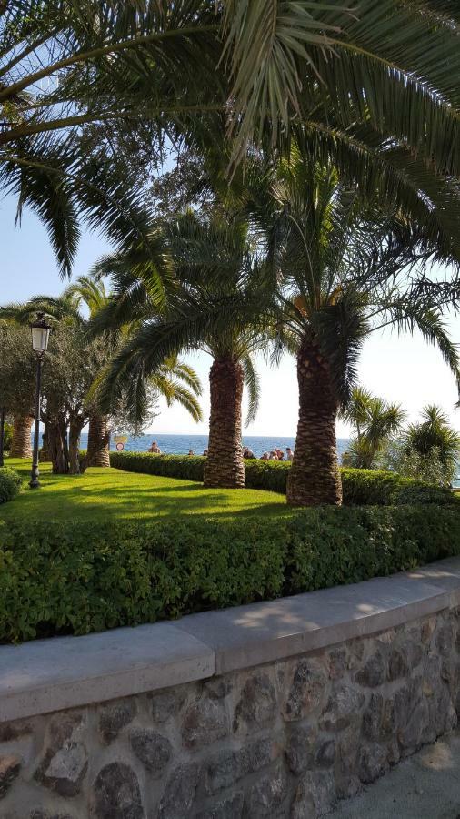 Apartment Secret Garden Opatija Bagian luar foto